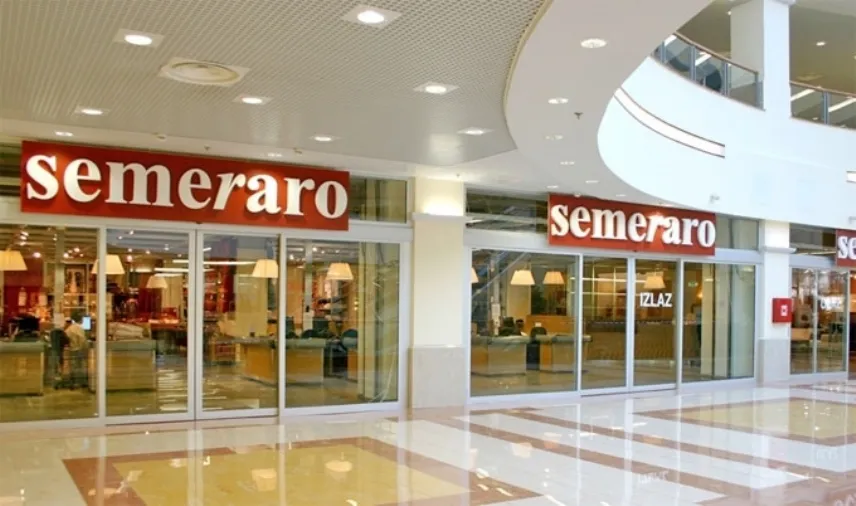 Uno store dell'azienda Semeraro
