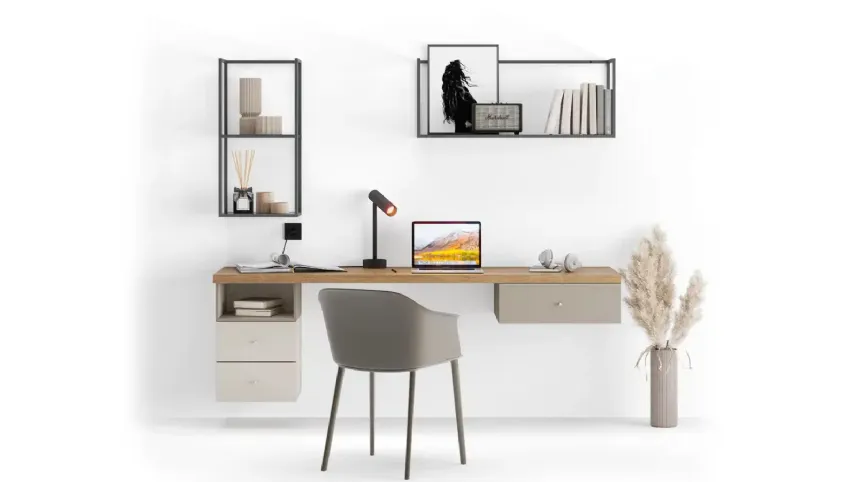 YAAI - Scrivania con Wallbox sospesi di Moretti Compact